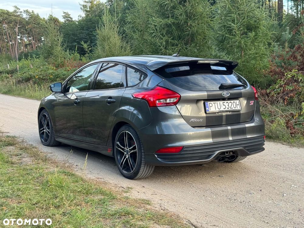Ford Focus - 3