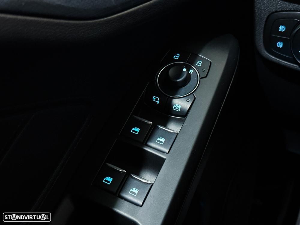 Ford Focus 1.0 EcoBoost Hybrid Aut. ACTIVE X - 25