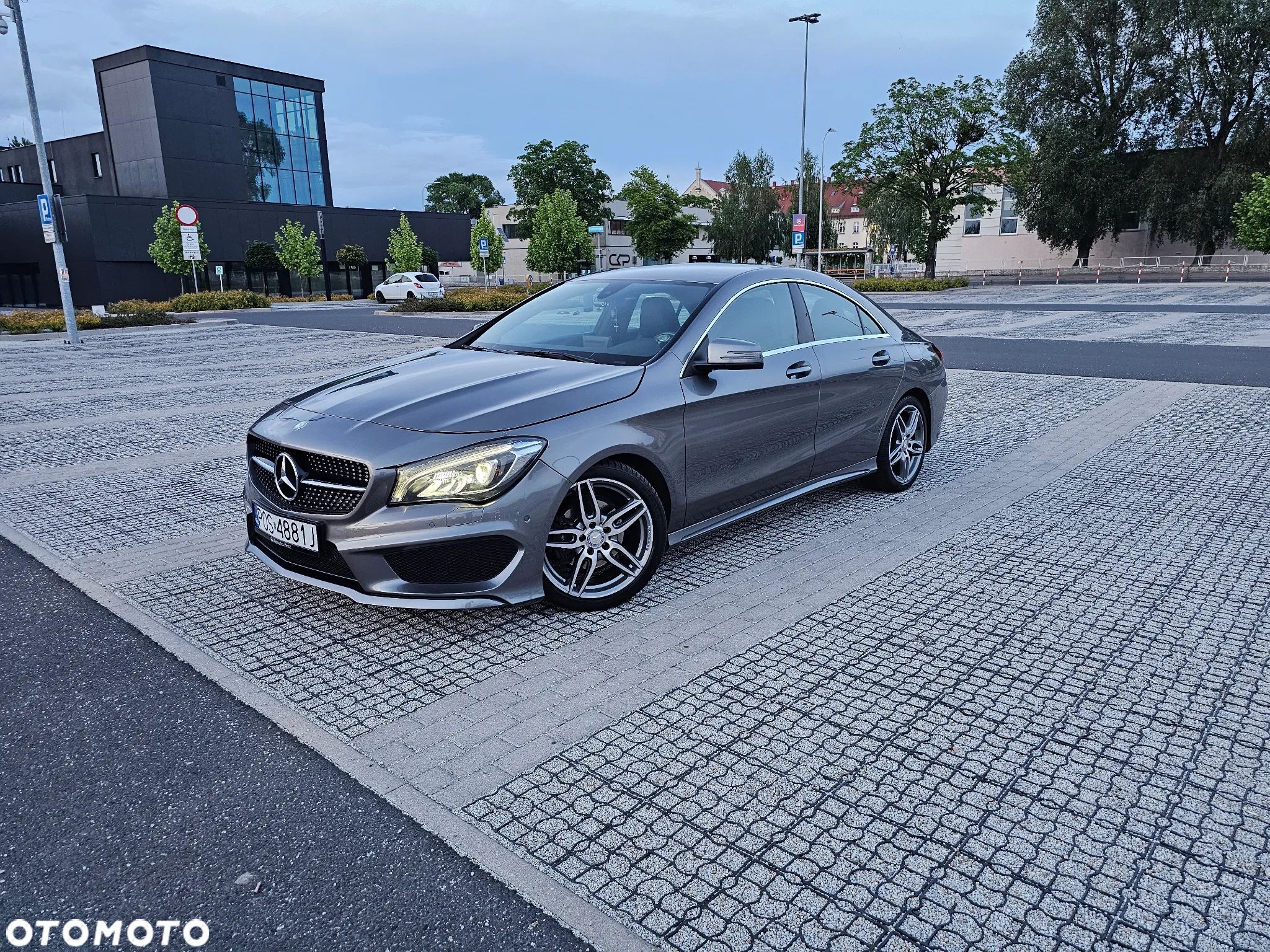 Mercedes-Benz CLA 200 (CDI) d AMG Line - 1