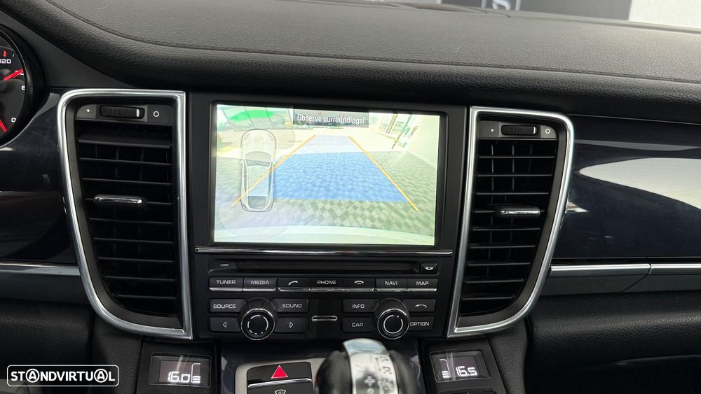 Porsche Panamera 3.0 V6 - 22