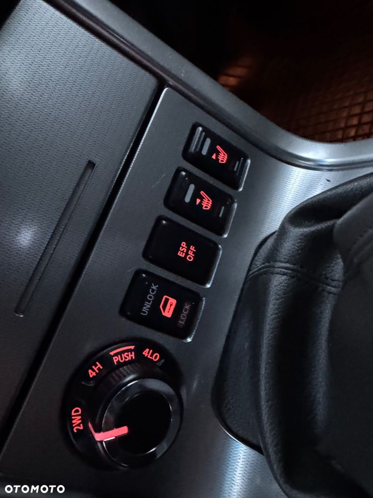 Nissan Navara DPF LB Platinum - 29
