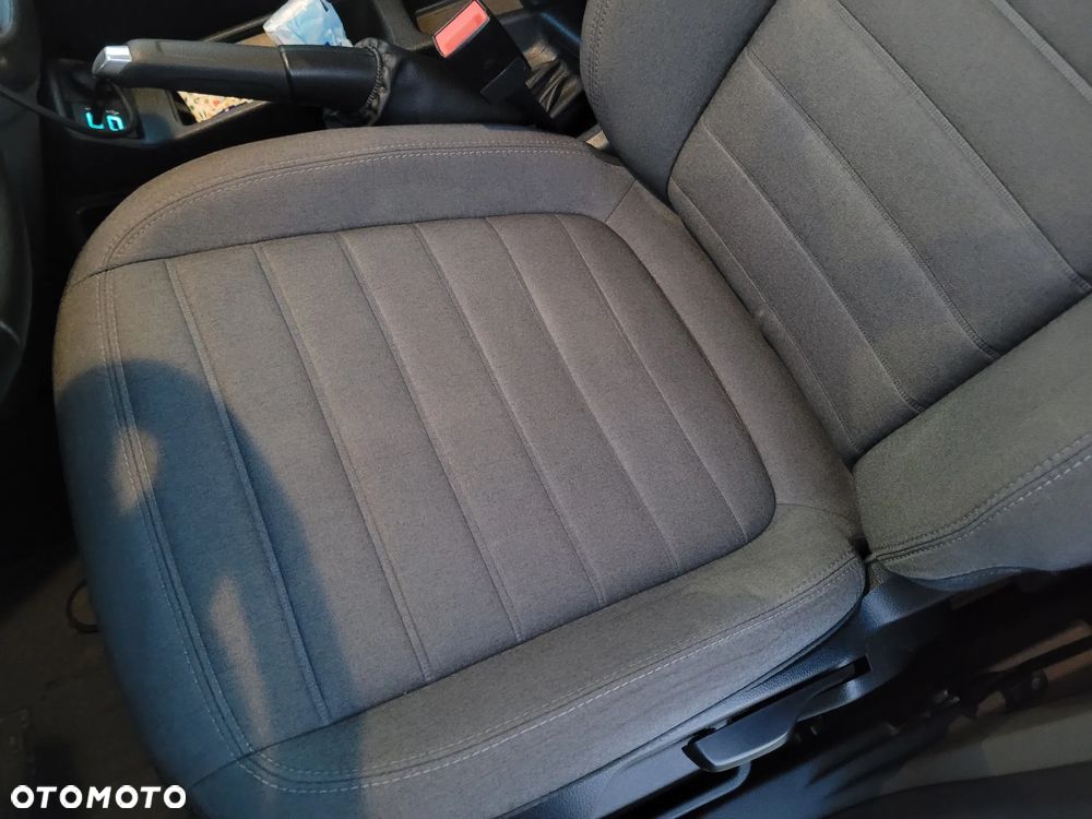 Ford Tourneo Connect 1.5 EcoBlue Titanium - 15