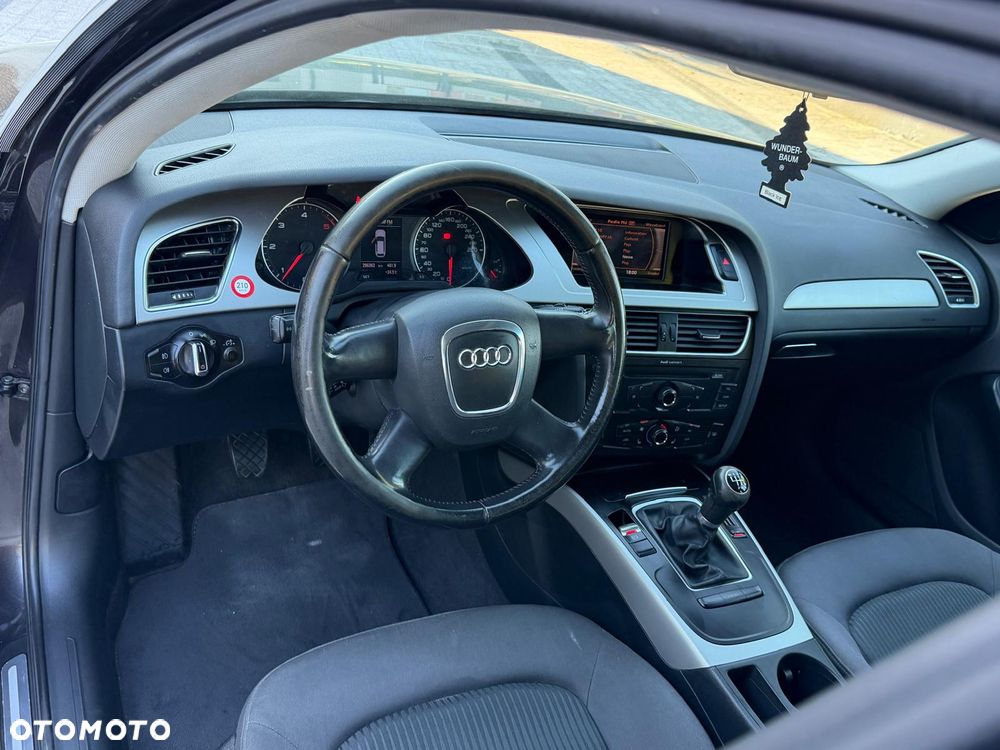 Audi A4 Avant 2.0 TDI DPF Ambition - 15