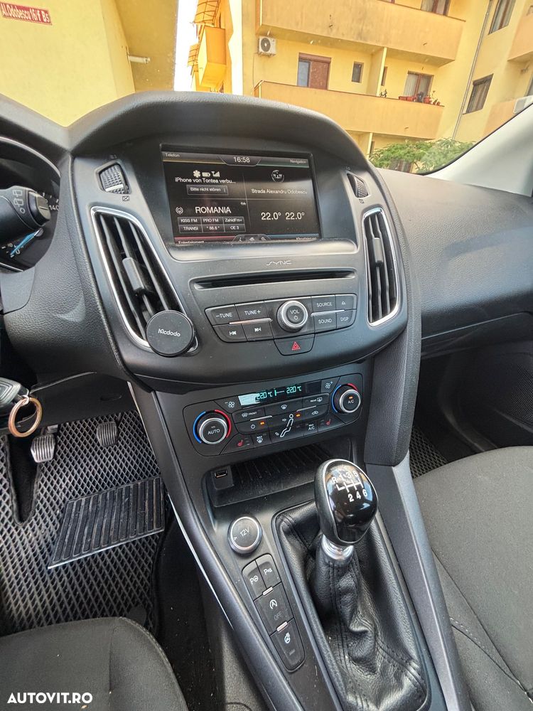 Ford Focus 2.0 TDCI Trend - 11