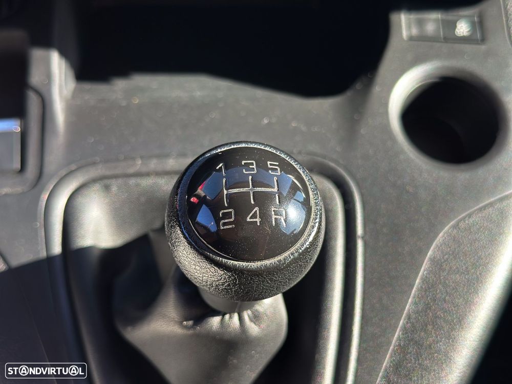 Peugeot Partner 1.5 BlueHDi Asphalt Longa - 16