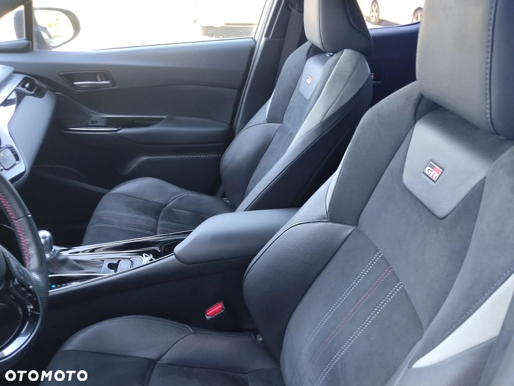 Toyota C-HR 1.8 Hybrid GPF GR Sport - 10