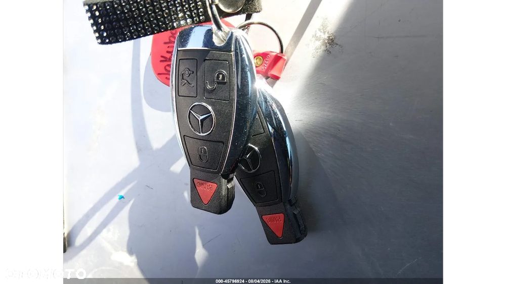Mercedes-Benz SL - 12