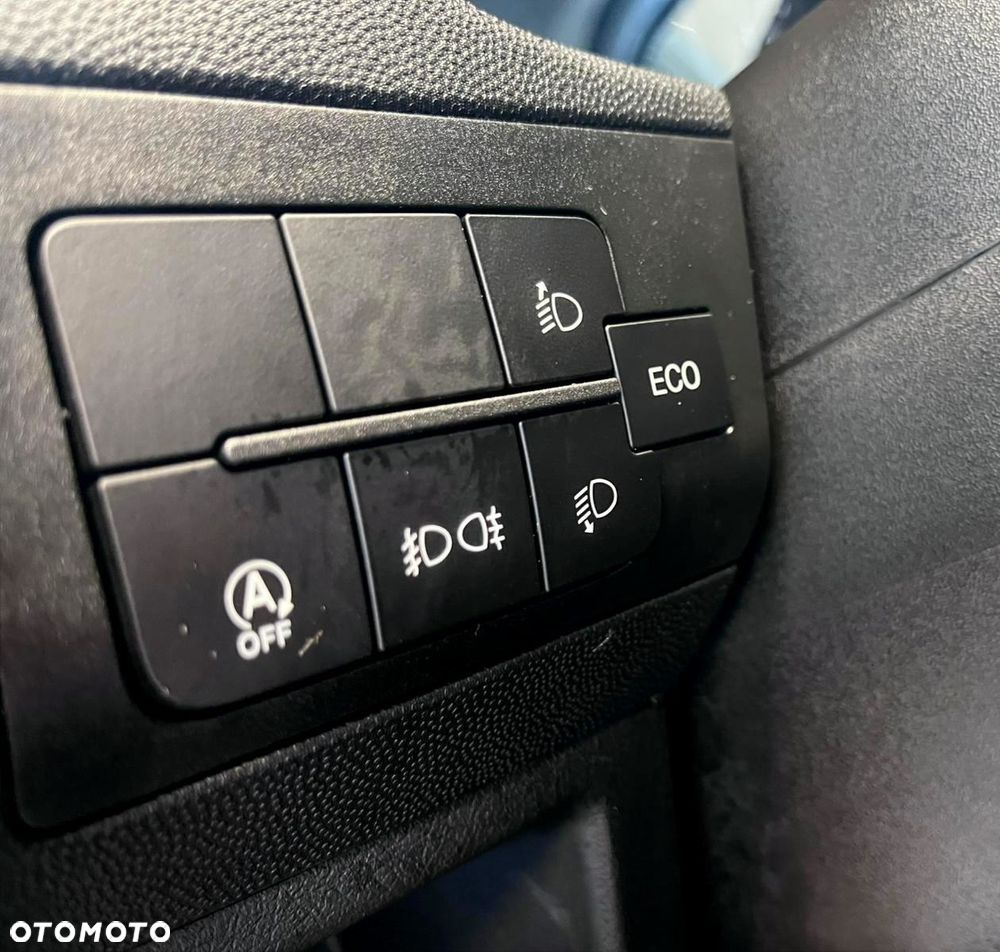 Toyota Proace MAX - 13