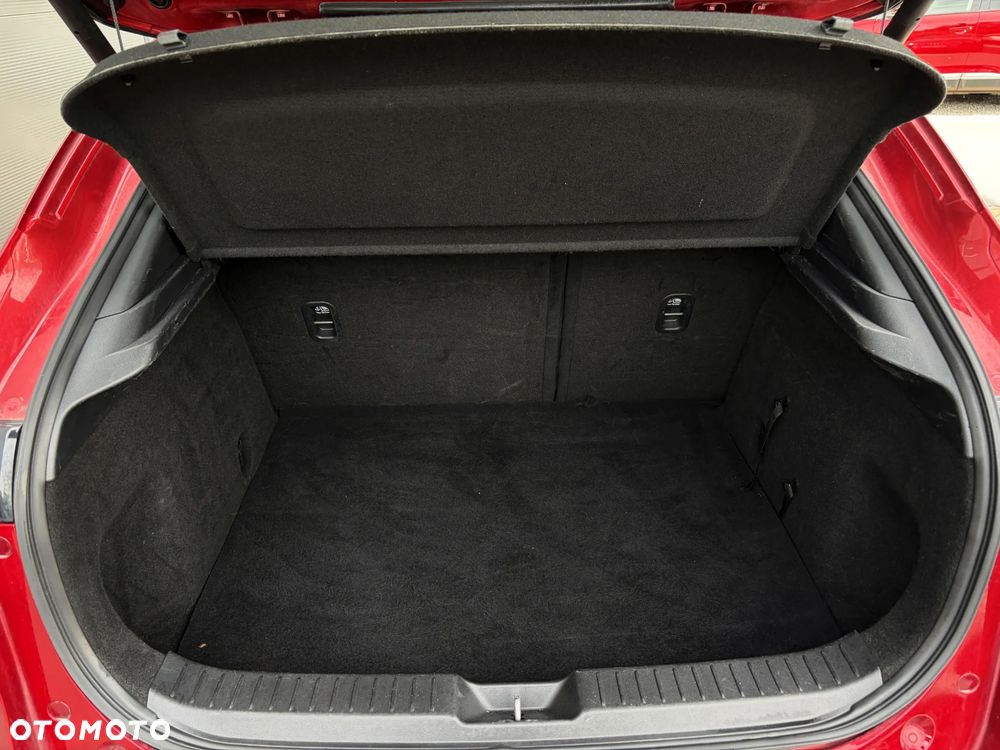 Mazda CX-30 SKYACTIV-X 2.0 M-Hybrid - 35
