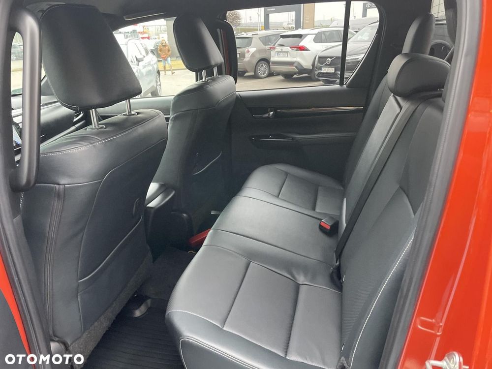 Toyota Hilux 2.4 D-4D Double Cab Dakar 4x4 - 20