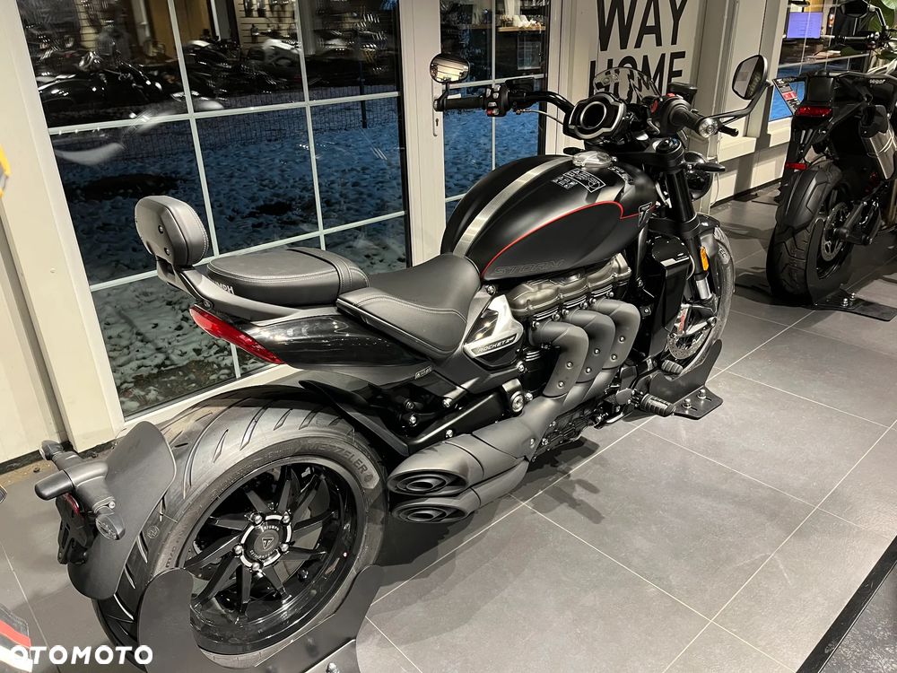 Triumph Rocket - 7