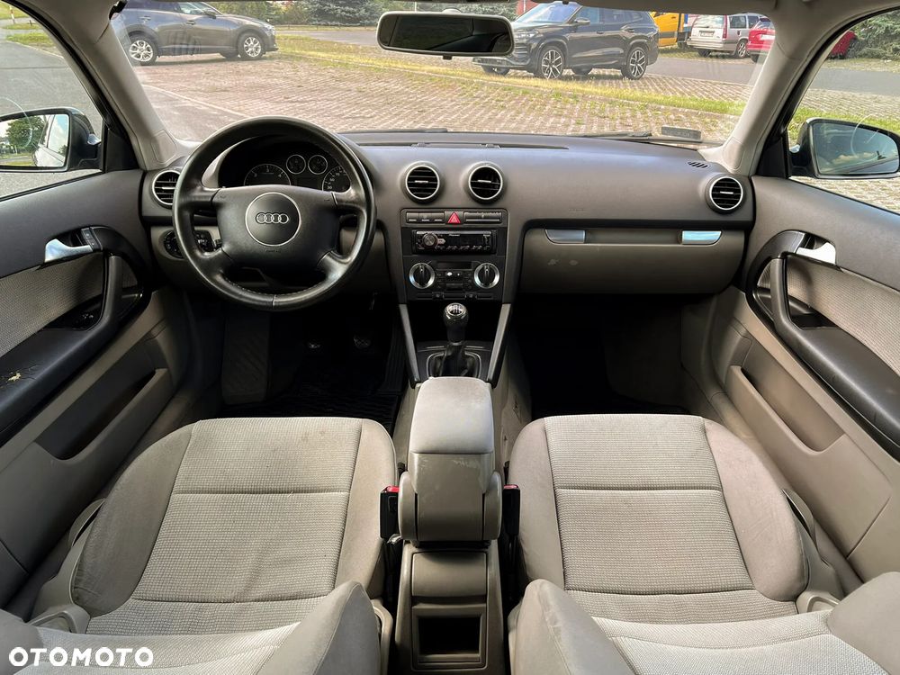 Audi A3 3-drzwiowe 2.0 TDI Attraction - 10