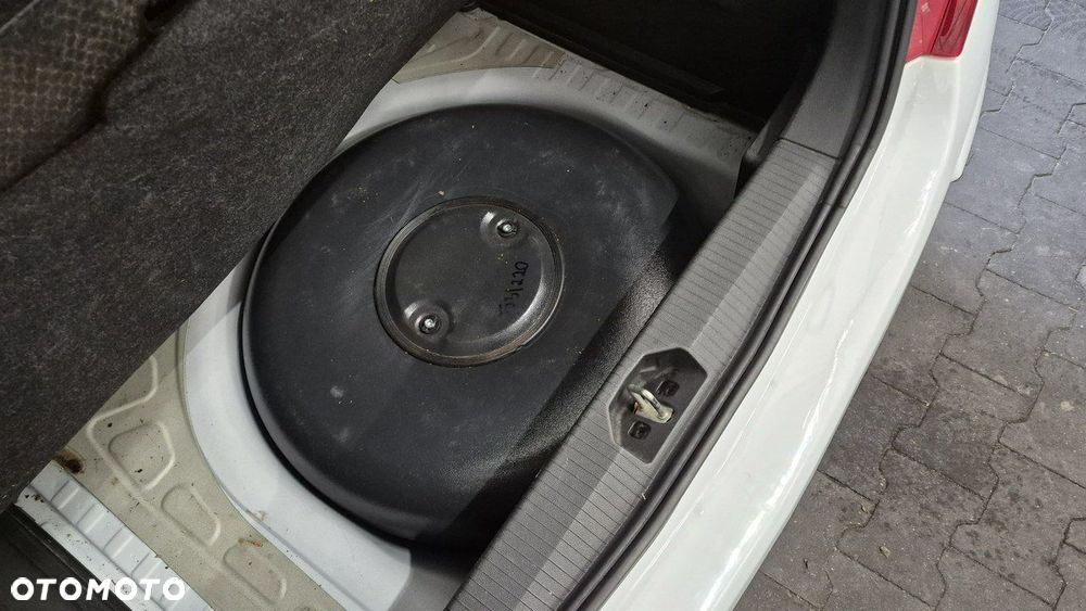 Opel Corsa - 12