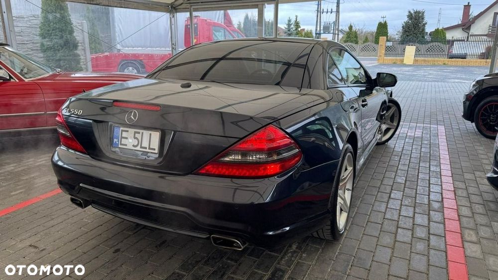 Mercedes-Benz SL - 31