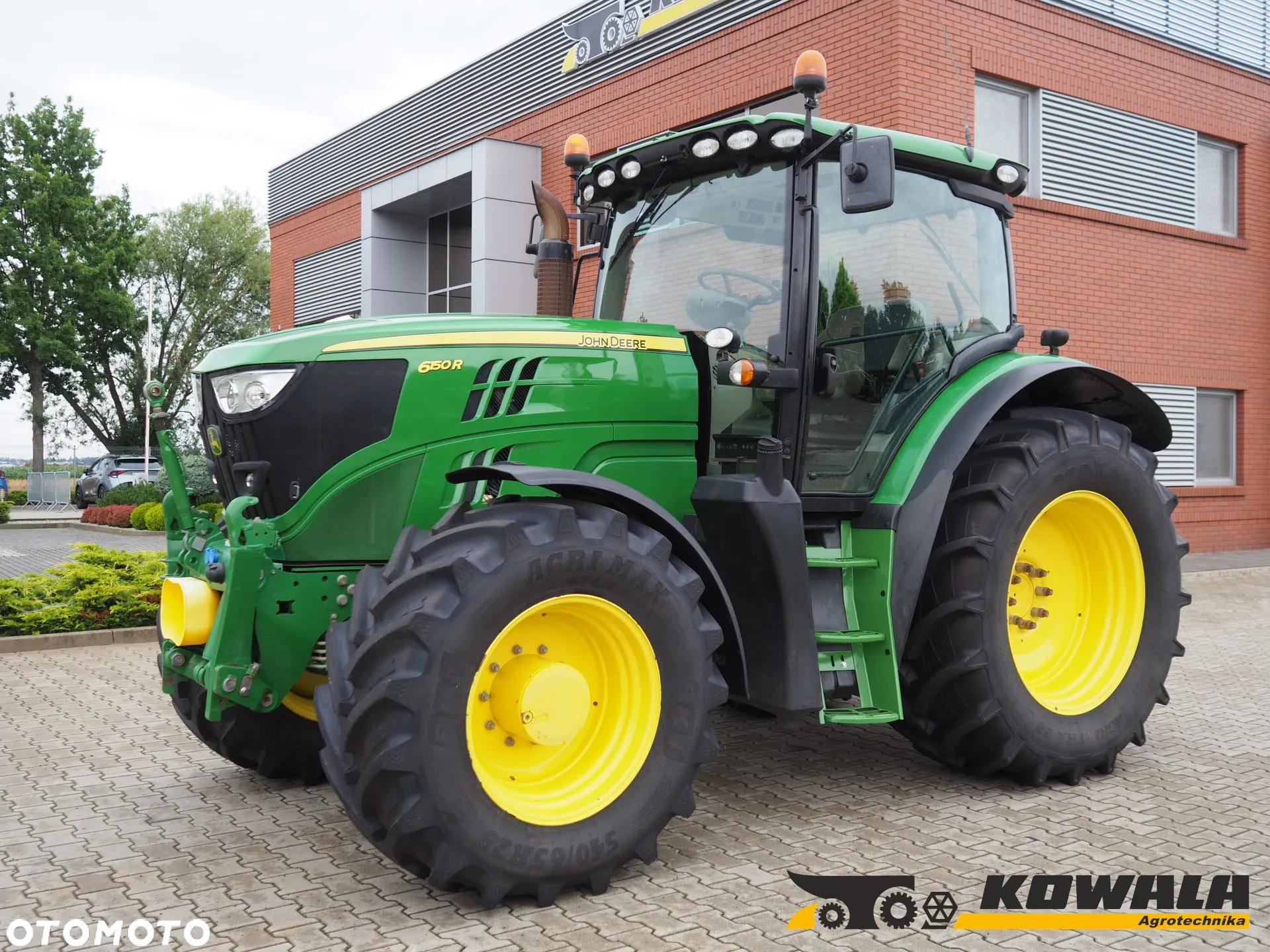 John Deere 6150R - 2