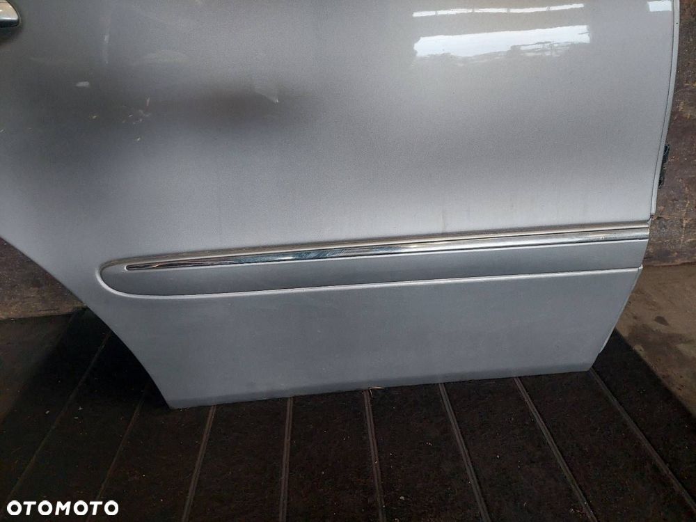 DRZWI KOMPLETNE PRAWY TYŁ MERCEDES-BENZ W211 E KLASA KOMBI - 4
