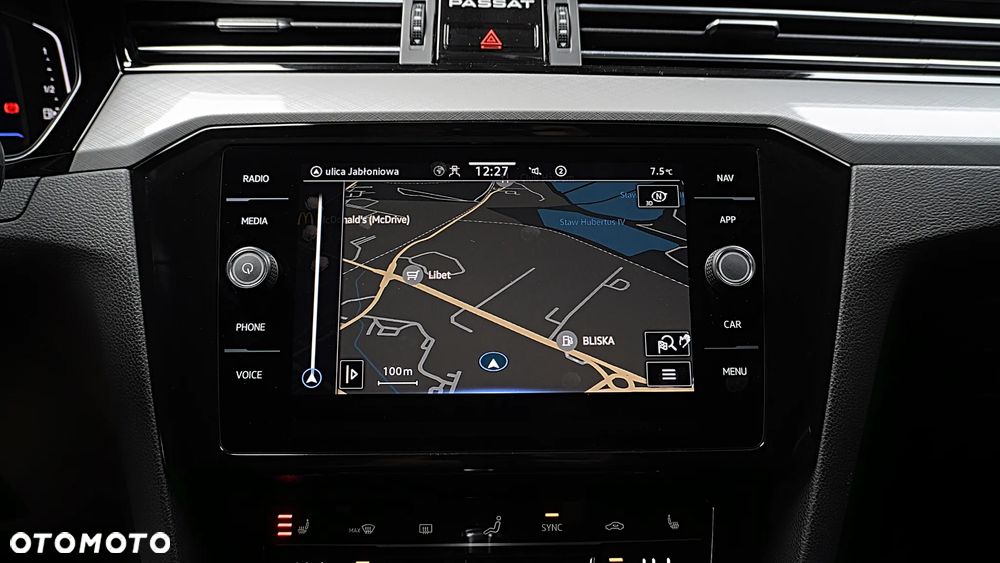 Volkswagen Passat 2.0 TDI EVO Business DSG - 23