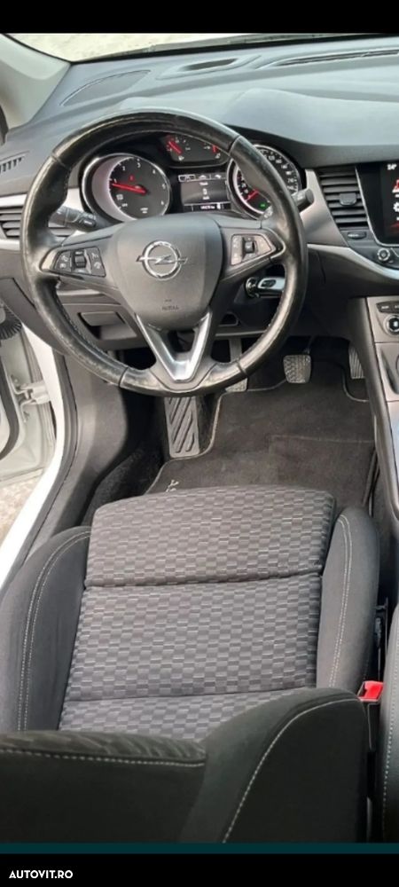 Opel Astra 1.6 D Start/Stop Innovation - 34