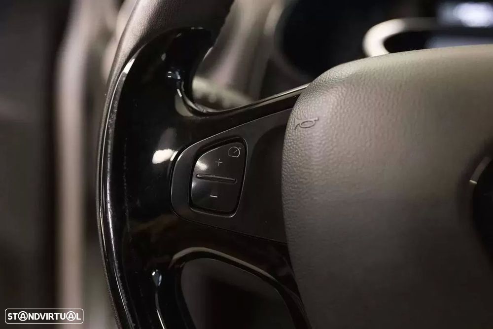 Renault Clio - 10