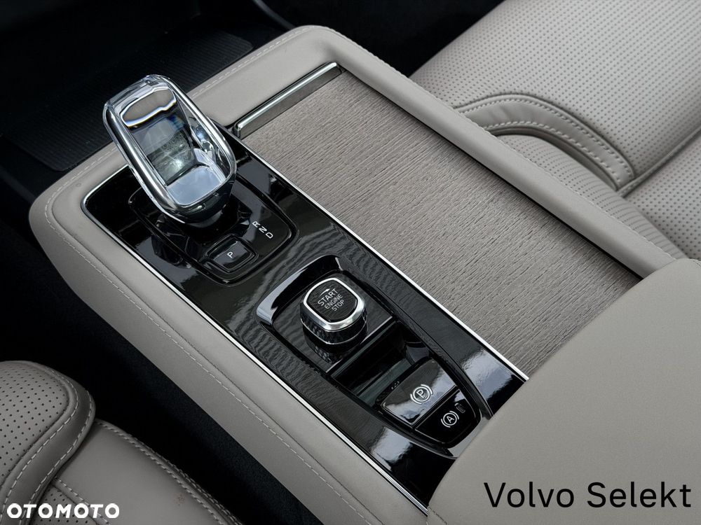Volvo XC 90 - 27