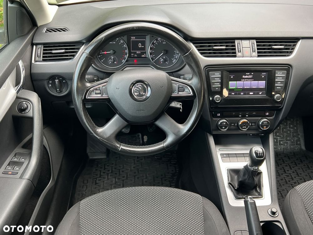 Skoda Octavia - 13