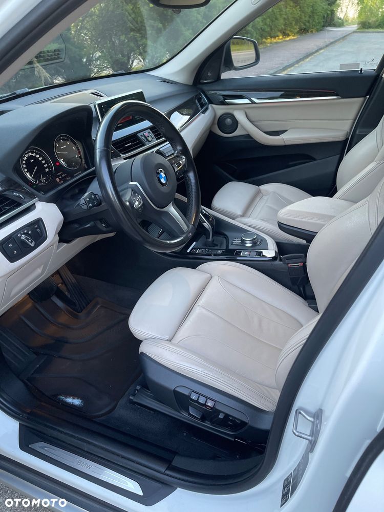 BMW X1 xDrive20d - 13