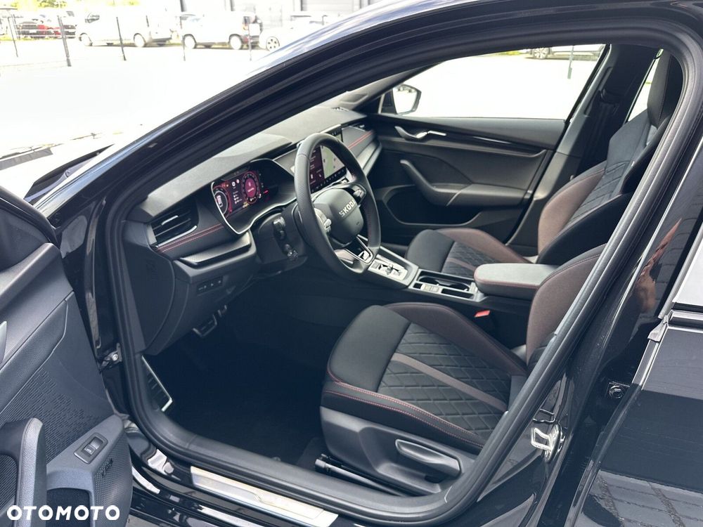 Skoda Octavia 2.0 TSI RS DSG - 30