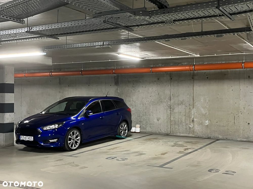 Ford Focus 1.5 EcoBoost ST-Line - 4