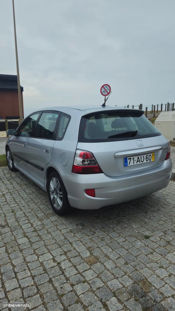 Honda Civic 1.4 LS - 6