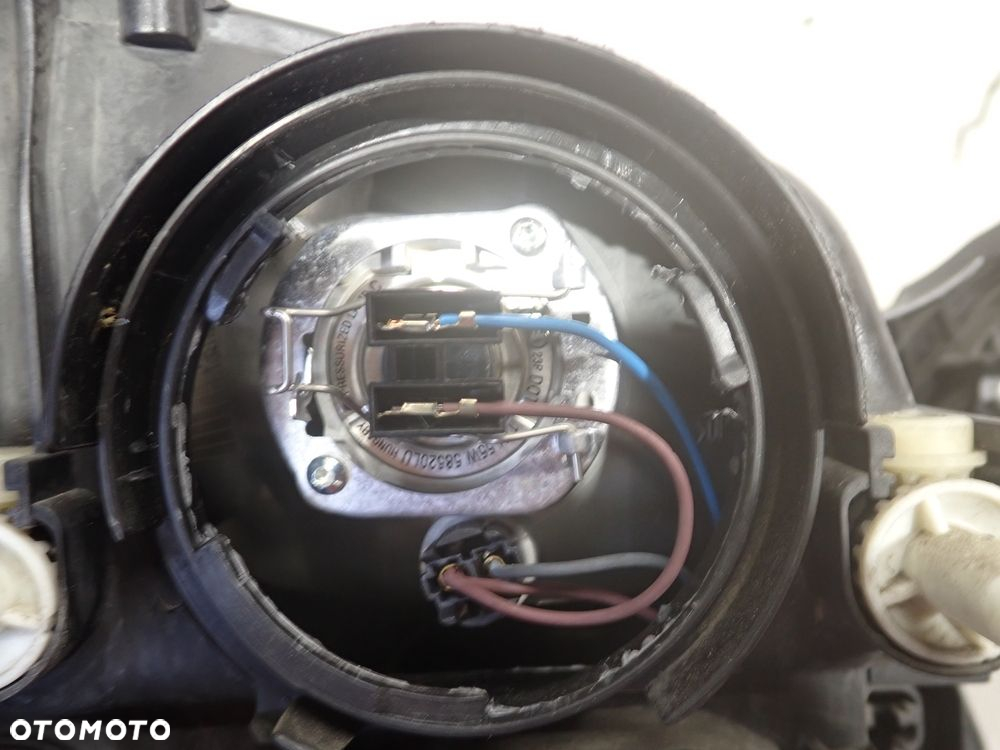 LAMPA PRAWA PRZEDNIA OPEL MERIVA-A 1.7 93321054 89035113 - 6