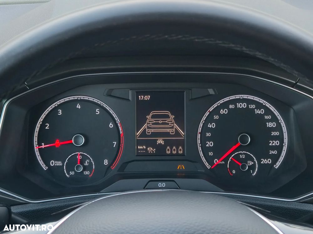 Volkswagen T-Roc 1.0 TSI OPF Style - 8