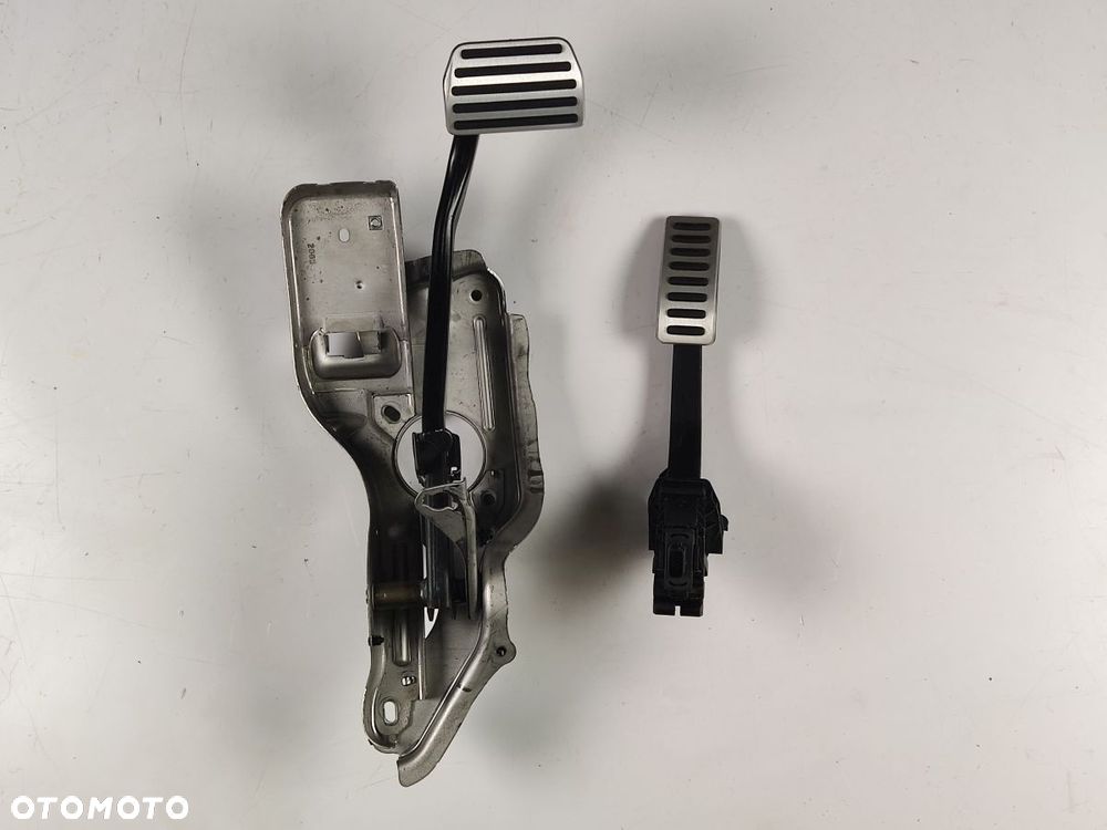 VOLVO XC40 2.0T T4 17-21r Pedał Hamulca Gazu - 2