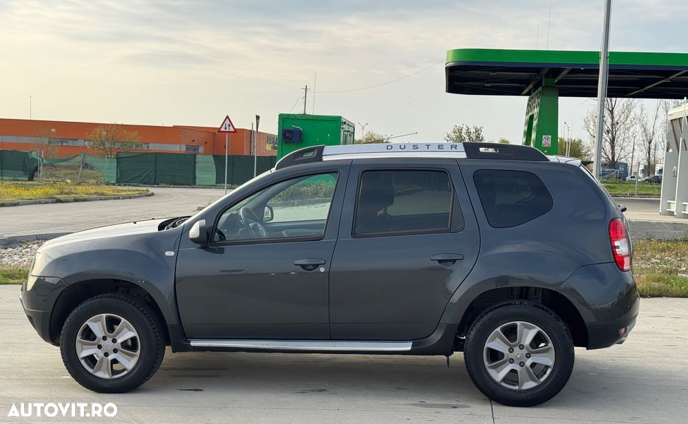 Dacia Duster 1.6 4x2 Laureate - 10