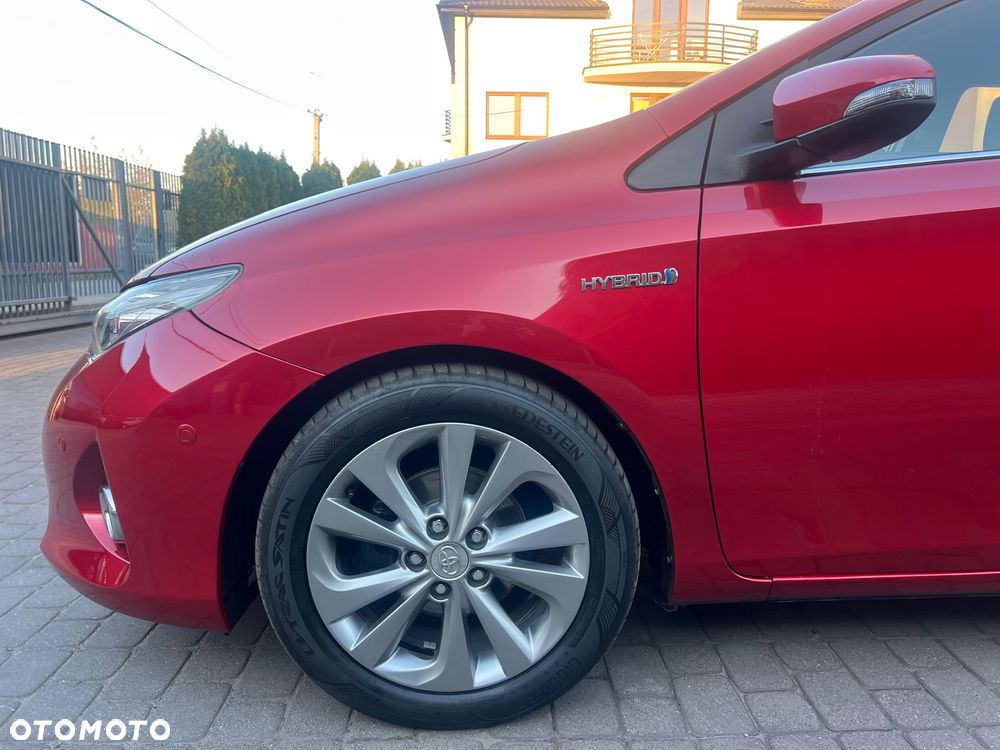 Toyota Auris - 16