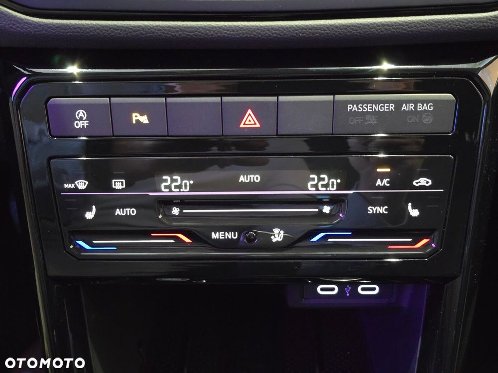 Volkswagen T-Cross 1.0 TSI Life Plus - 20