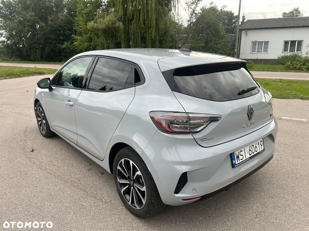 Renault Clio 2024 photo 3