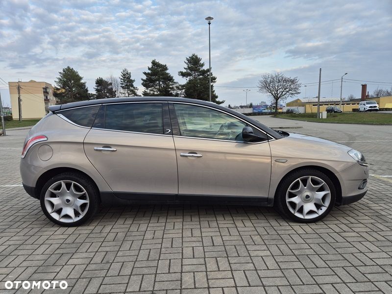 Lancia Delta 1.6 MultiJet 16v Gold - 7