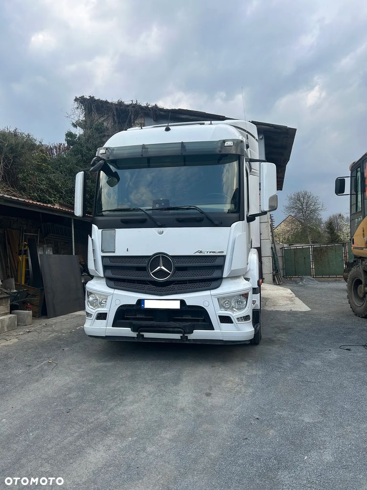 Mercedes-Benz arocs - 1