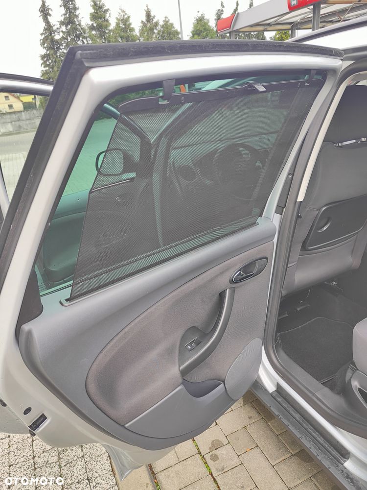 Seat Altea XL 1.6 Reference - 16