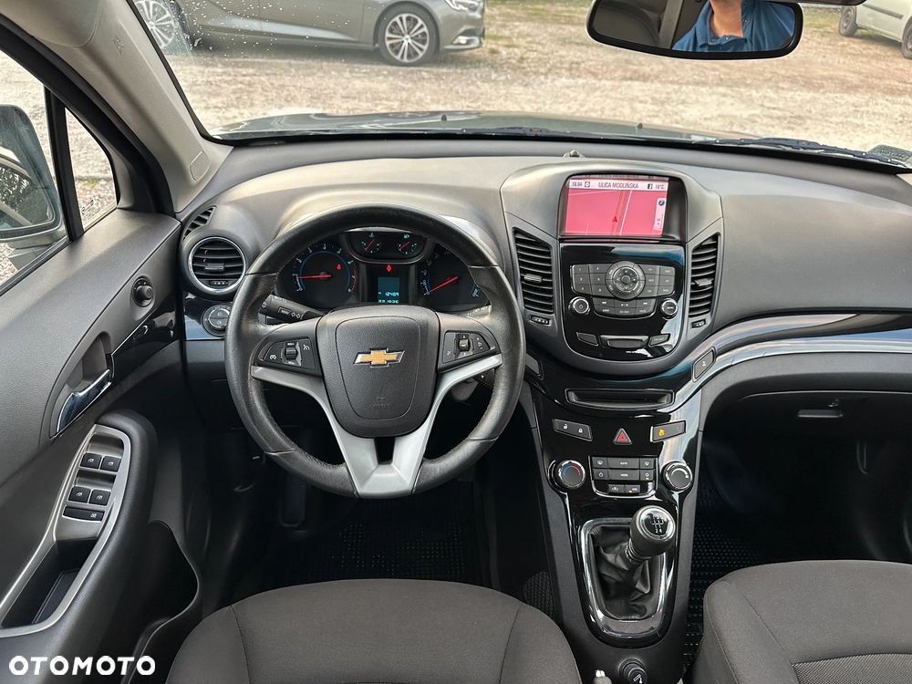 Chevrolet Orlando - 23
