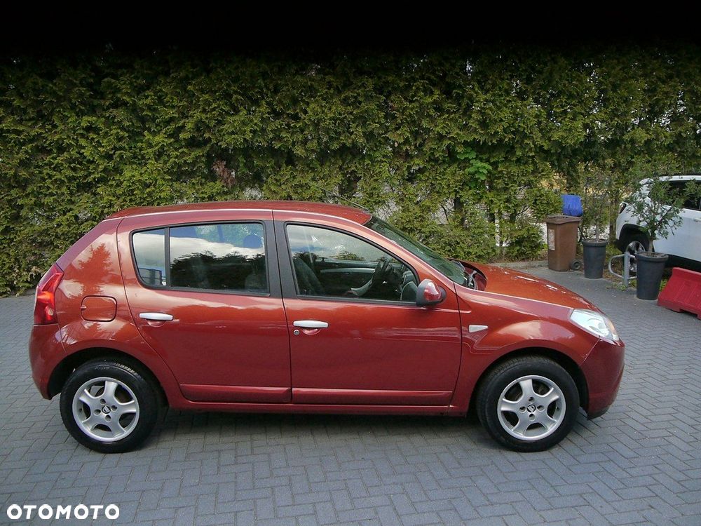 Dacia Sandero 1.4 MPI - 11