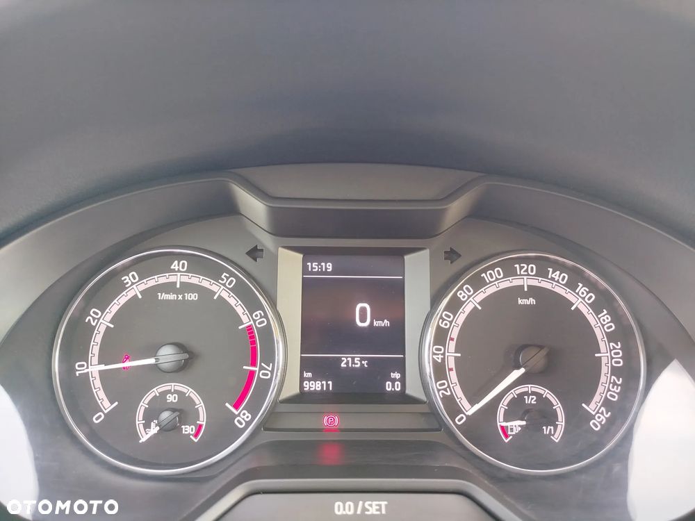 Skoda Octavia 1.5 TSI ACT Style - 8