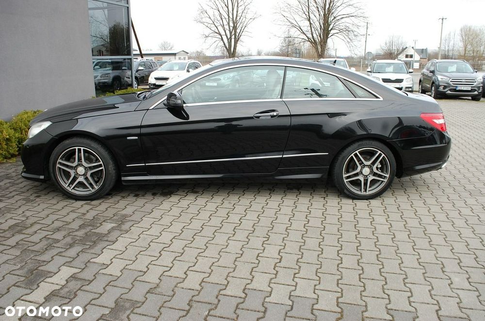 Mercedes-Benz Klasa E - 17