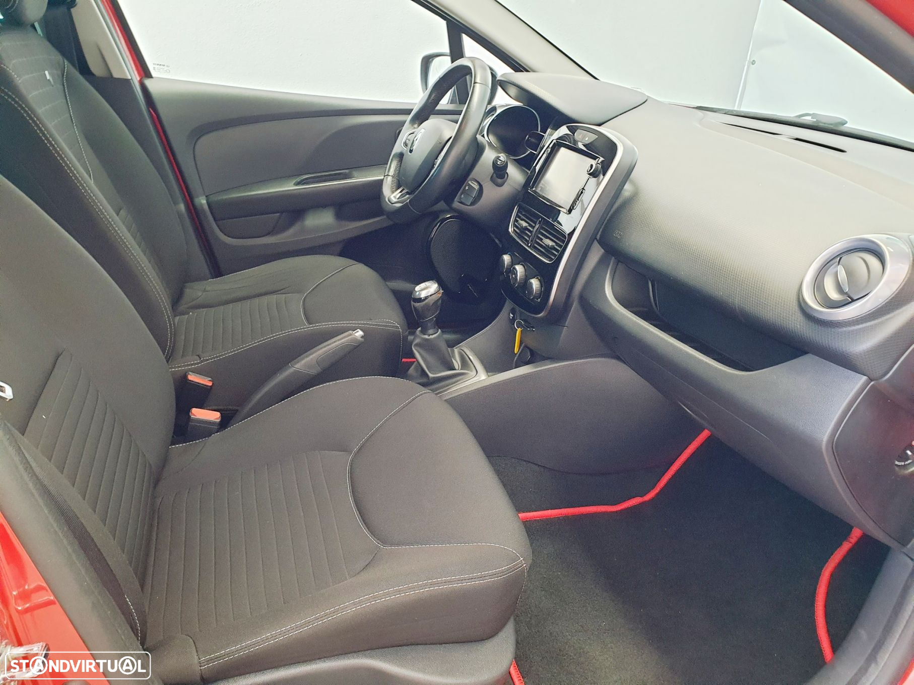 Renault Clio 1.5 dCi Limited - 23