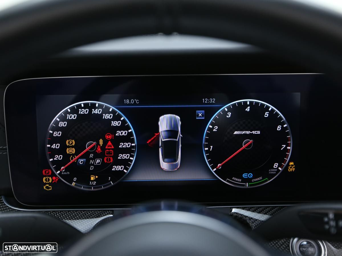 Mercedes-Benz E 53 AMG 4Matic+ - 25