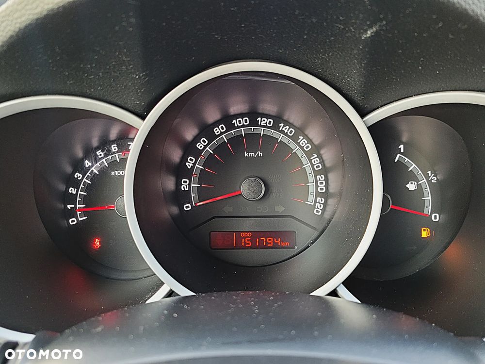 Kia Venga 1.4 CVVT Fifa World Cup Edition - 17