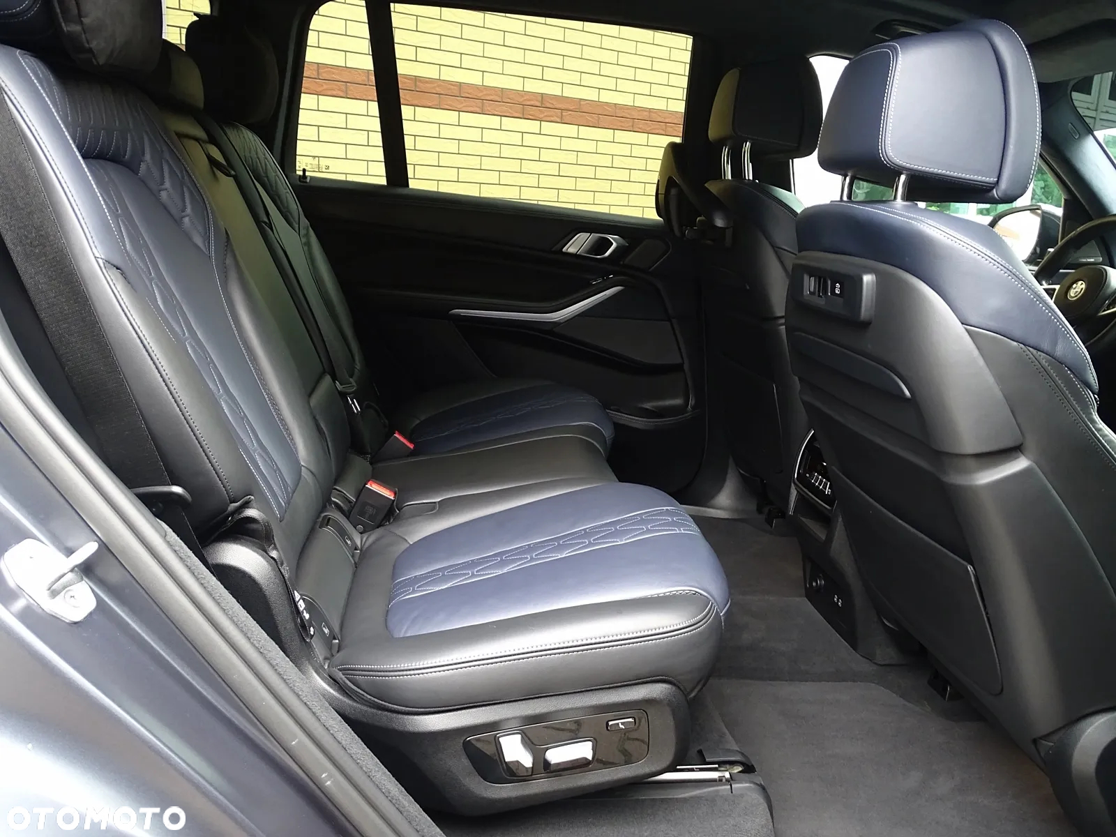 BMW X7 M50d sport - 13