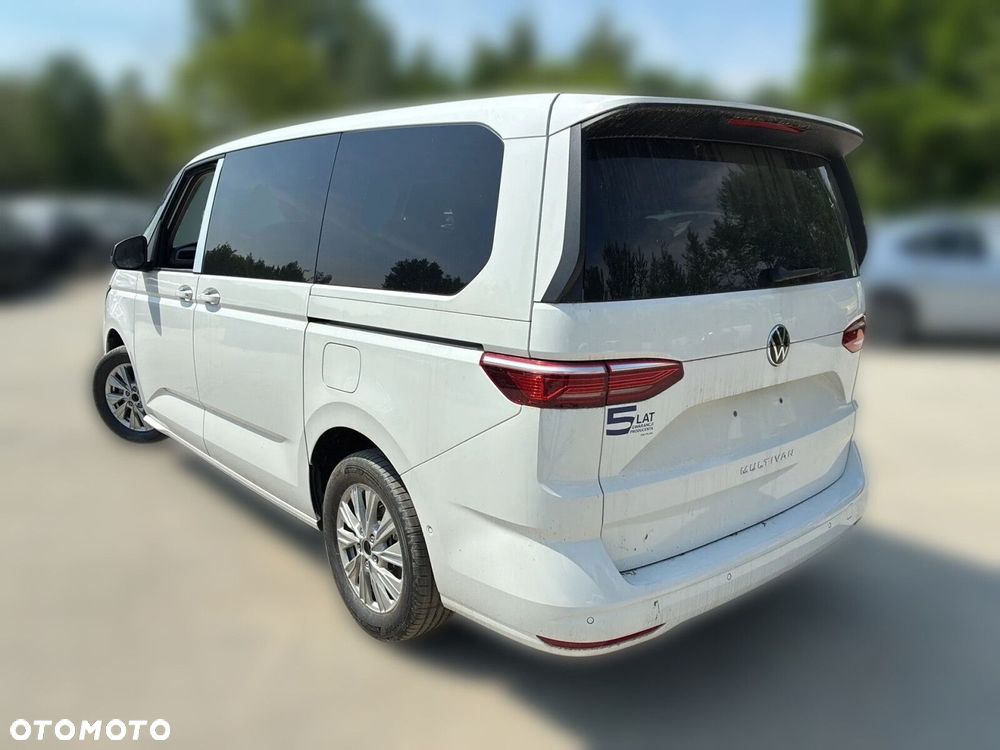 Volkswagen Multivan - 5