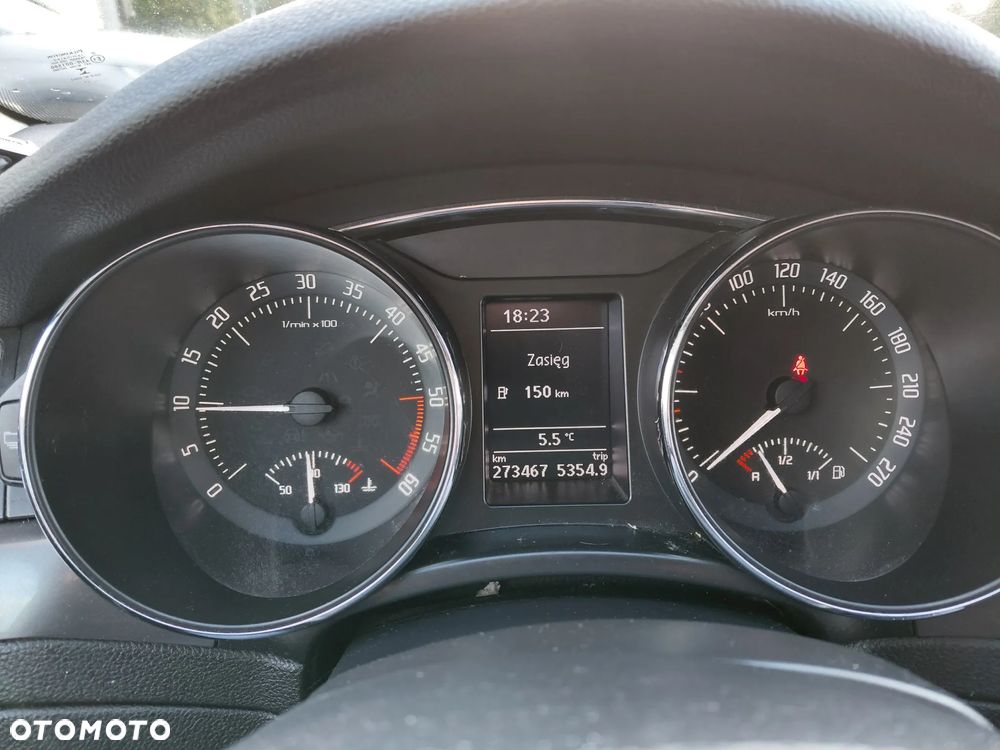 Skoda Superb 2.0 TDI Active - 5