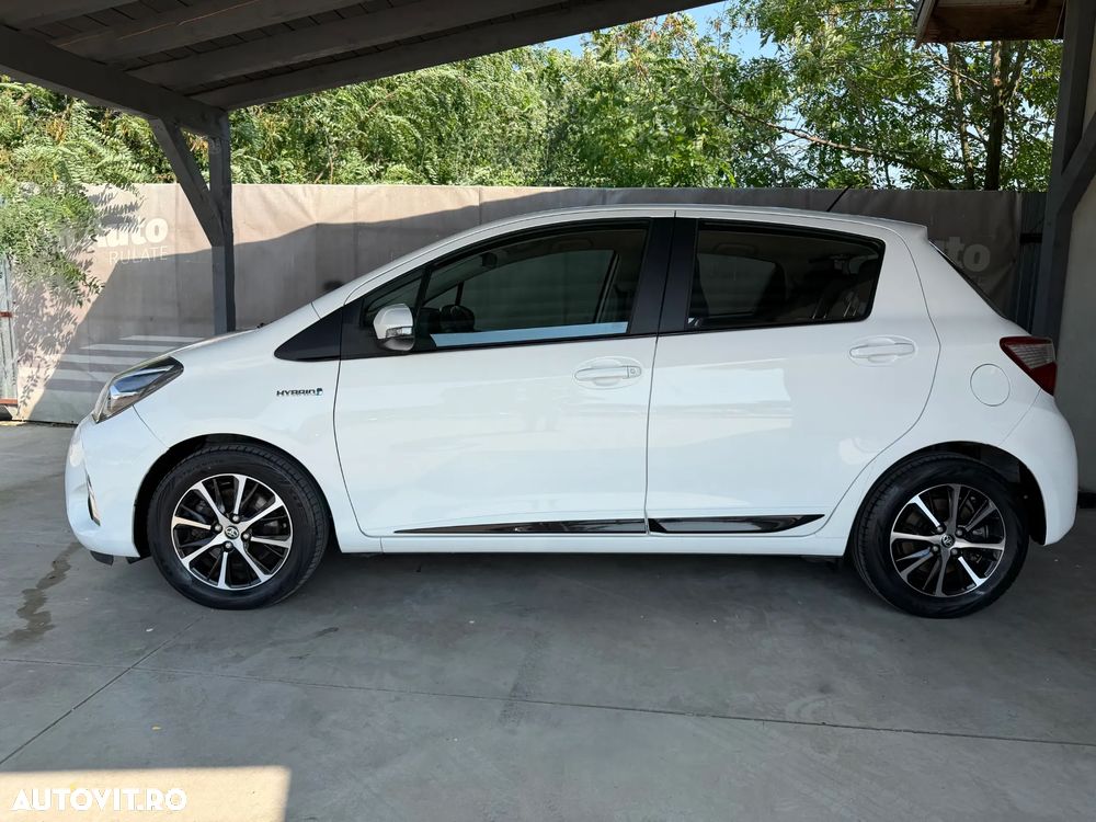 Toyota Yaris - 11
